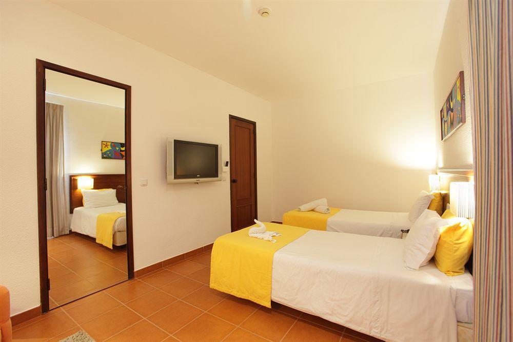 Residencial Mar E Sol Hotel Costa da Caparica Exterior photo